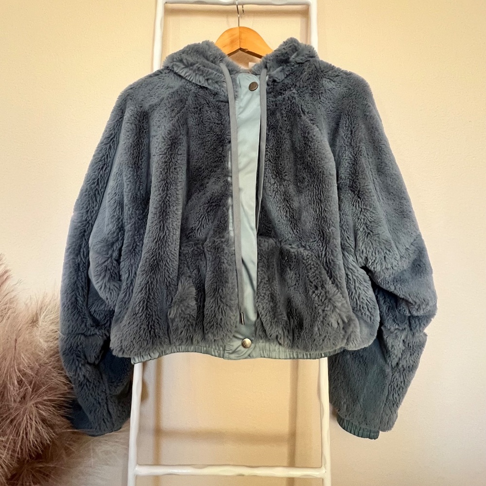 FP Movement Free People Faux Fur Blue Bomber Jacket Size M
